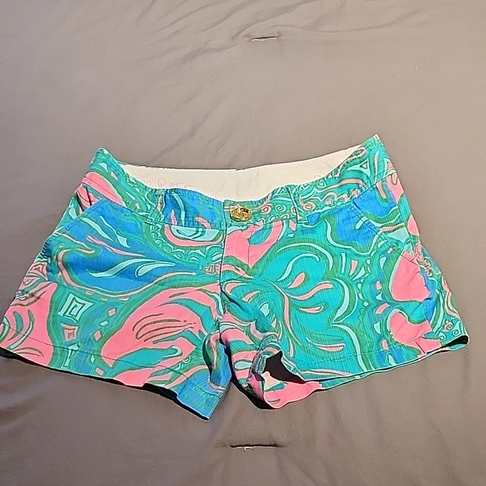 Lilly Pulitzer The Callahan Shorts Vibrant Style